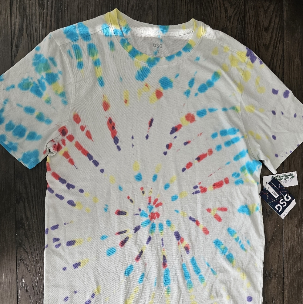 NWT DSG Adult Pride Tie Dye Short Sleeve Cotton T-Shirt
